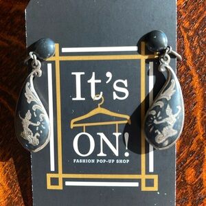 Signed Siam Vintage Estate .925 Sterling Silver Screw Back Earrings 10g